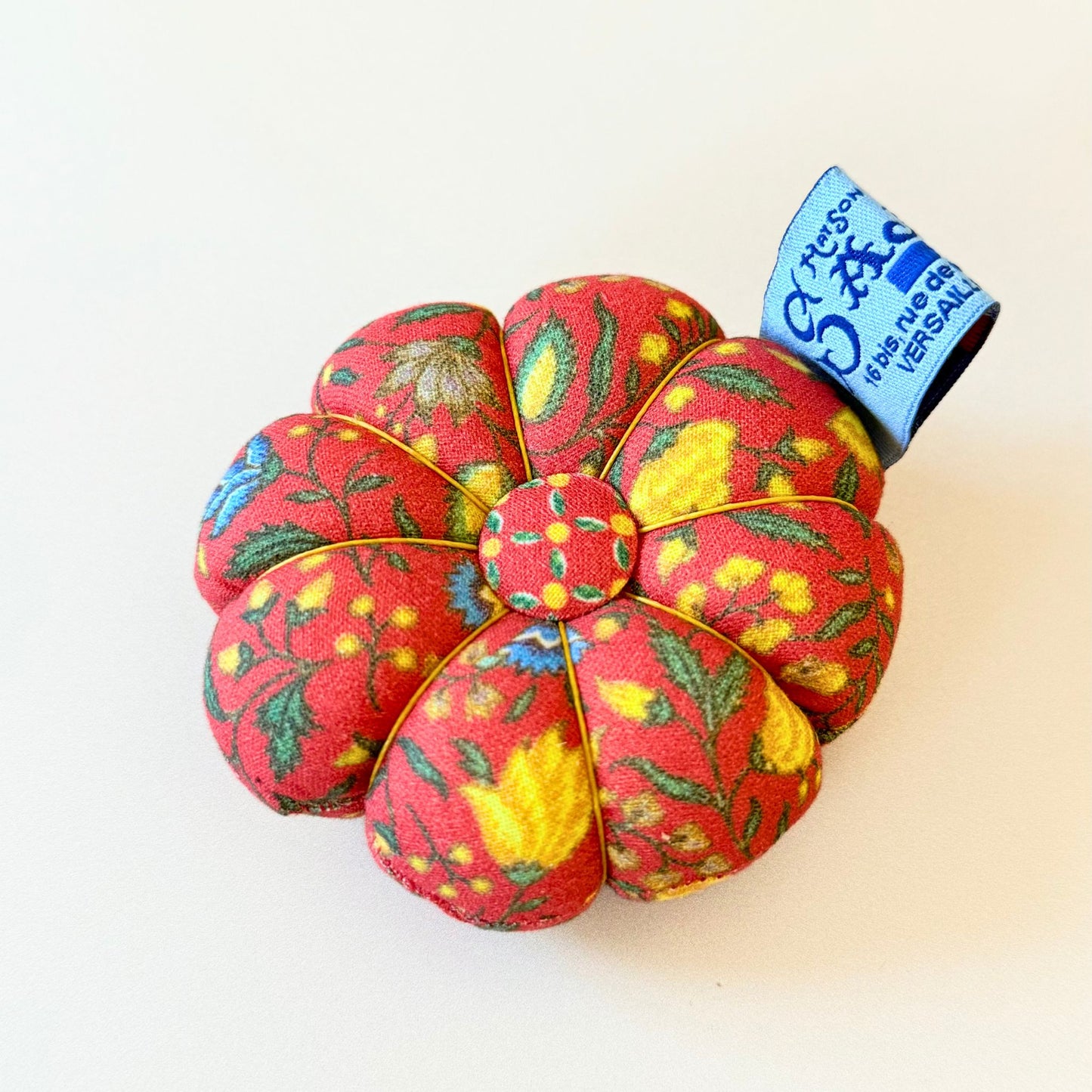 Sajou Pincushion
